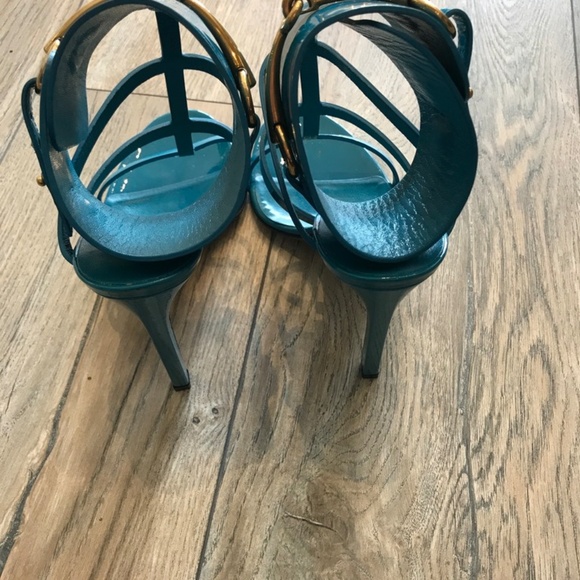 Gucci Vernice Crystal Heels+ - Picture 5 of 5